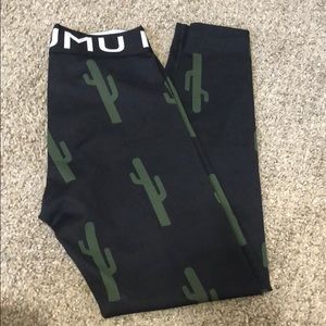 Show me Your Mumu Moves leggings